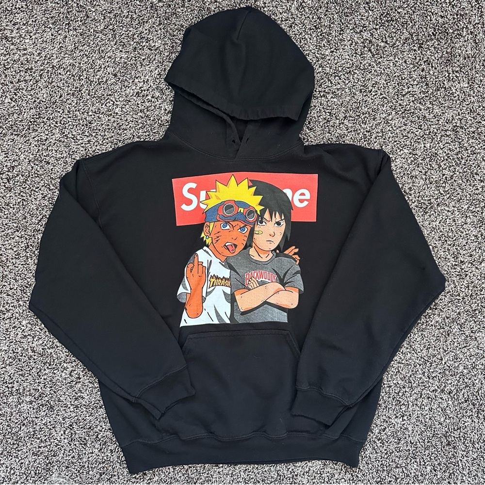 Medium black Naruto hoodie
